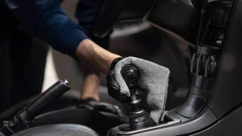 A Comprehensive Guide to Cleaning Your Car’s Interior