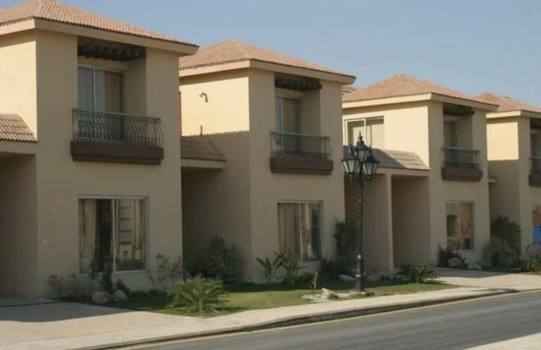 How to Invest Smartly in Pakistan’s Residential Property Market