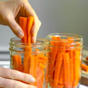 how to store fresh carrots